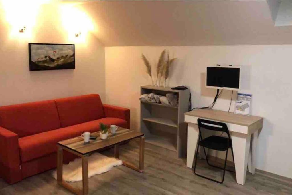 Au Bout Du Bois Piscine Sauna Hammam Accessible En Saison Et Le Logement Accessible Toute L Annee Les Déserts Eksteriør bilde